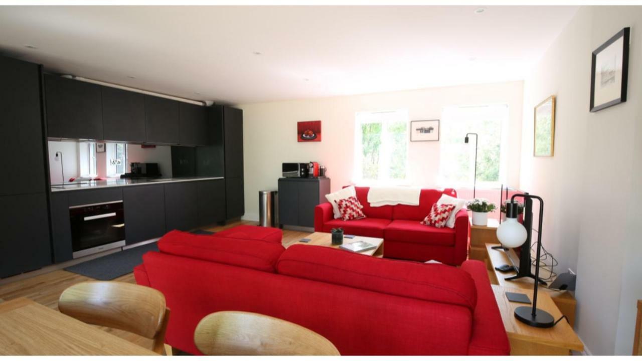 ★ Luxury Oxford Apartment ★ Sleeps 4, Free Parking エクステリア 写真