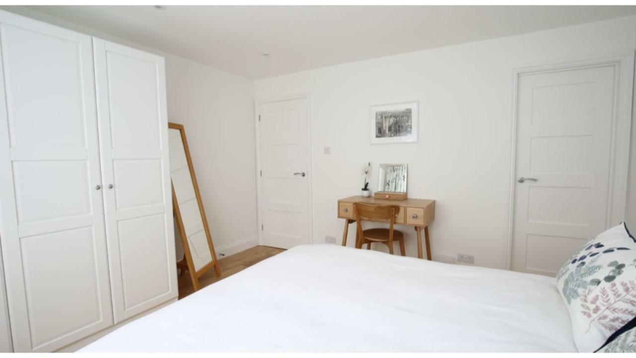 ★ Luxury Oxford Apartment ★ Sleeps 4, Free Parking エクステリア 写真